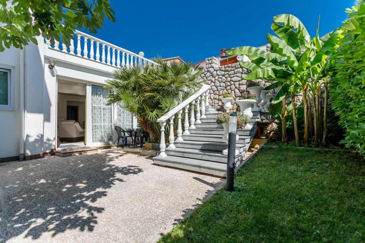 Guesthouse Halilagic Krk Town Rom bilde